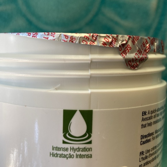Cosmo Unopened Avocado Body Creme Intense Hyde - Picture 8 of 8